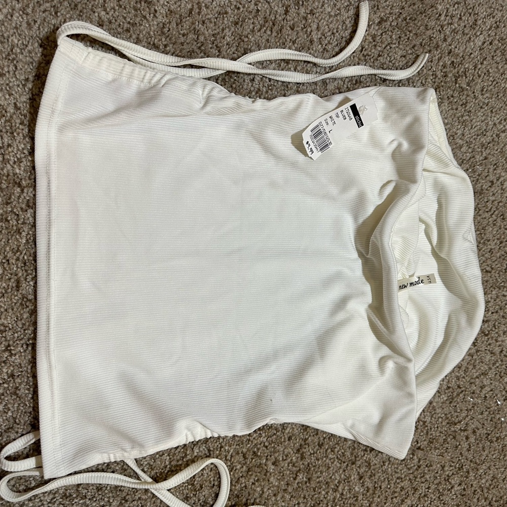 Large white ribbed tube top